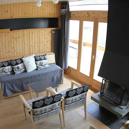 Leysin Lodge *
