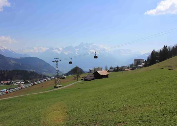Leysin Lodge *