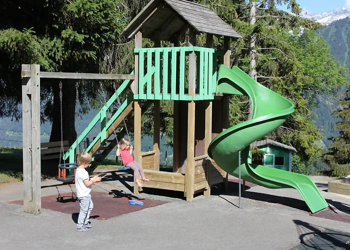 Leysin Lodge Апартаменты